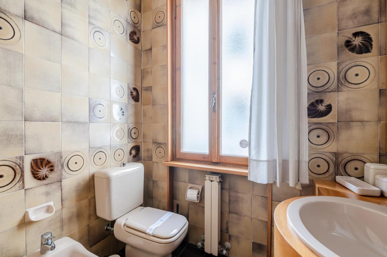 Santa Croce - Chic Retreat In The Heart Of Флоренция Экстерьер фото