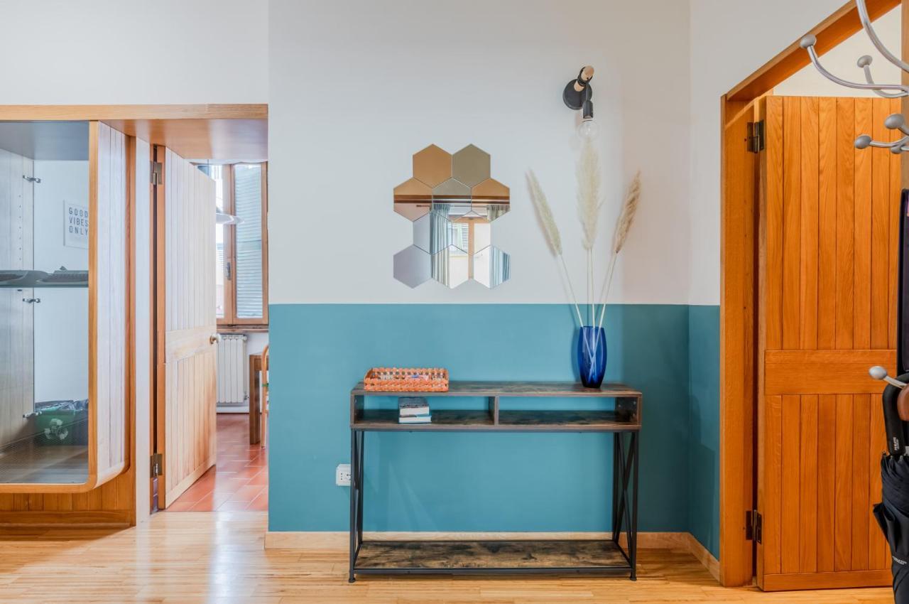 Santa Croce - Chic Retreat In The Heart Of Флоренция Экстерьер фото